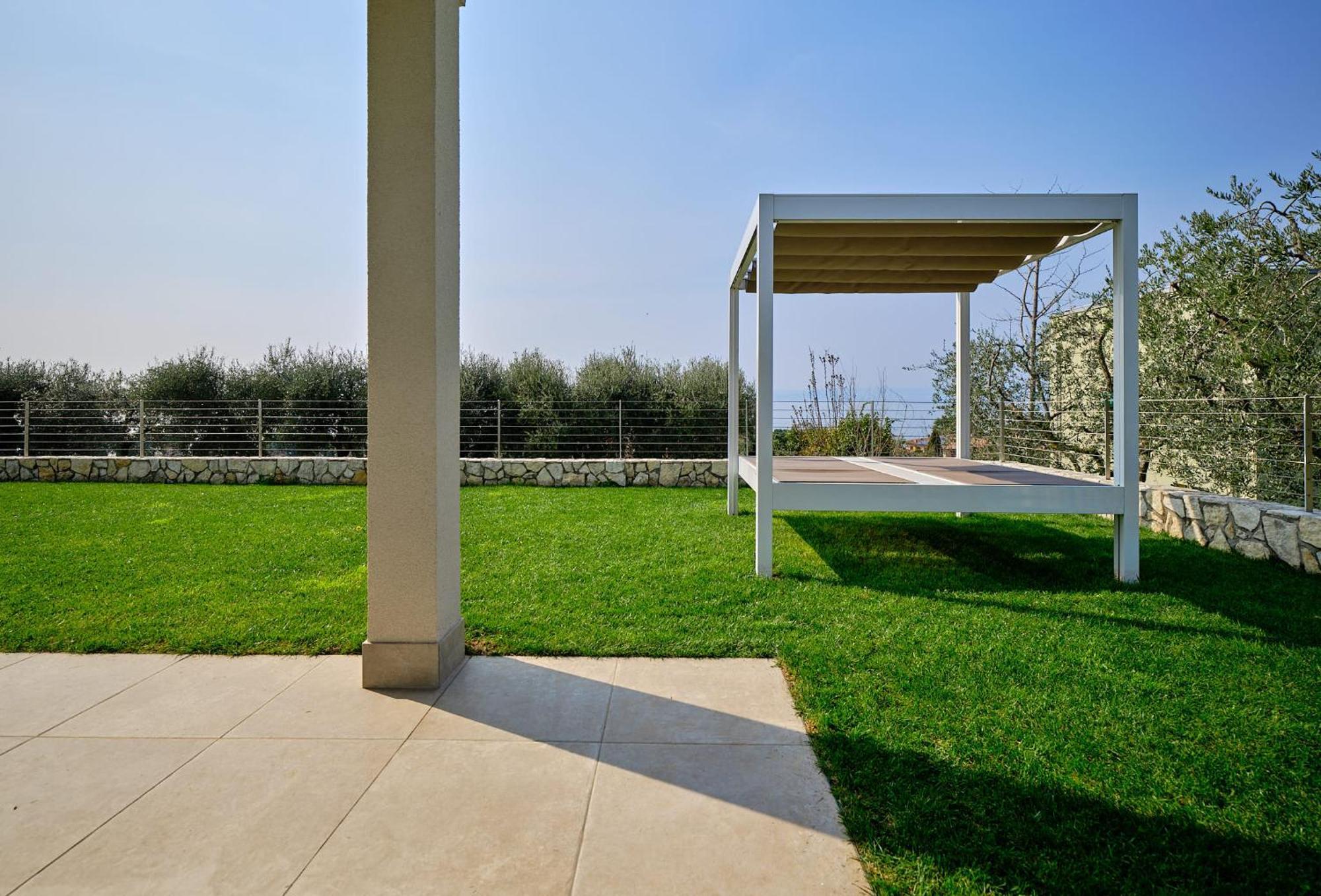 Villa Sunny Lake Suites 바르돌리노 외부 사진