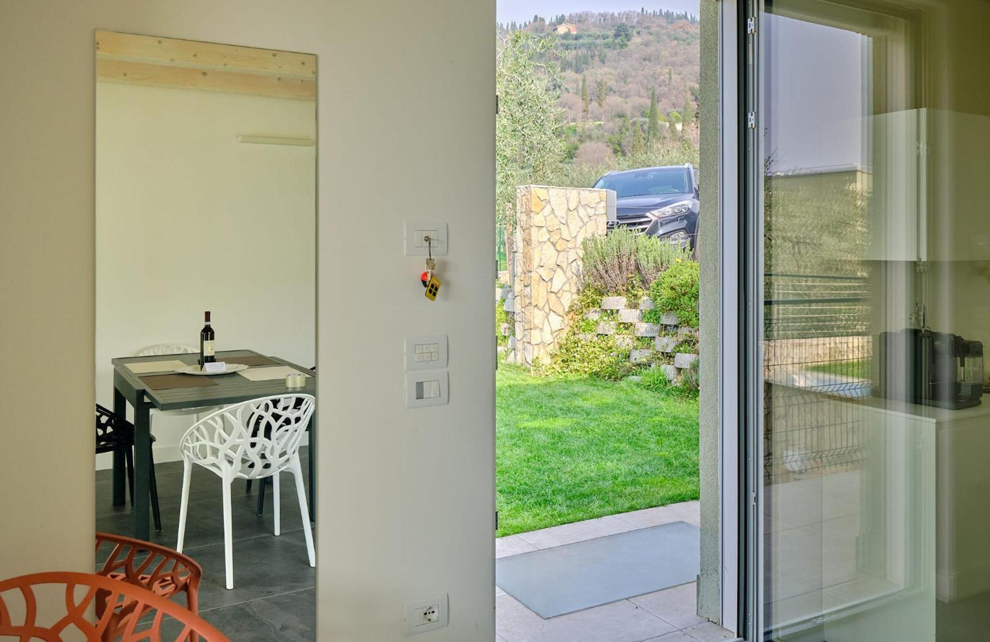 Villa Sunny Lake Suites 바르돌리노 외부 사진