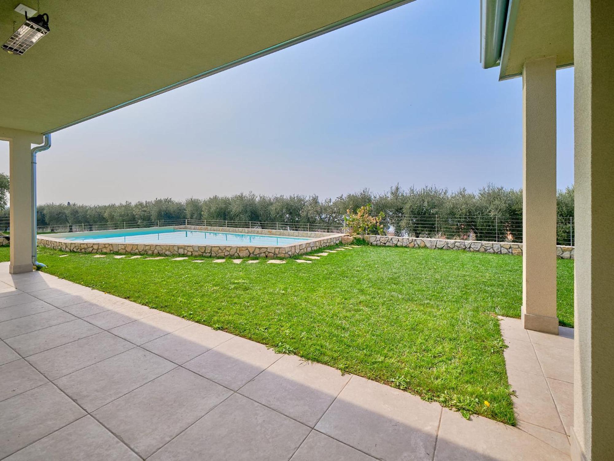 Villa Sunny Lake Suites 바르돌리노 외부 사진
