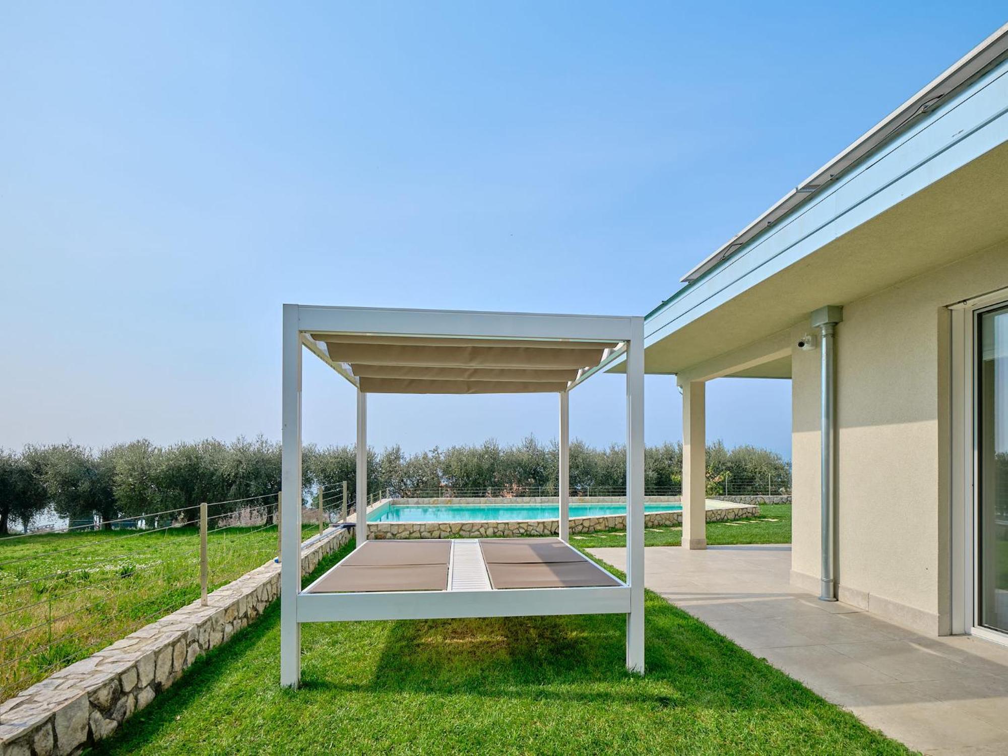 Villa Sunny Lake Suites 바르돌리노 외부 사진