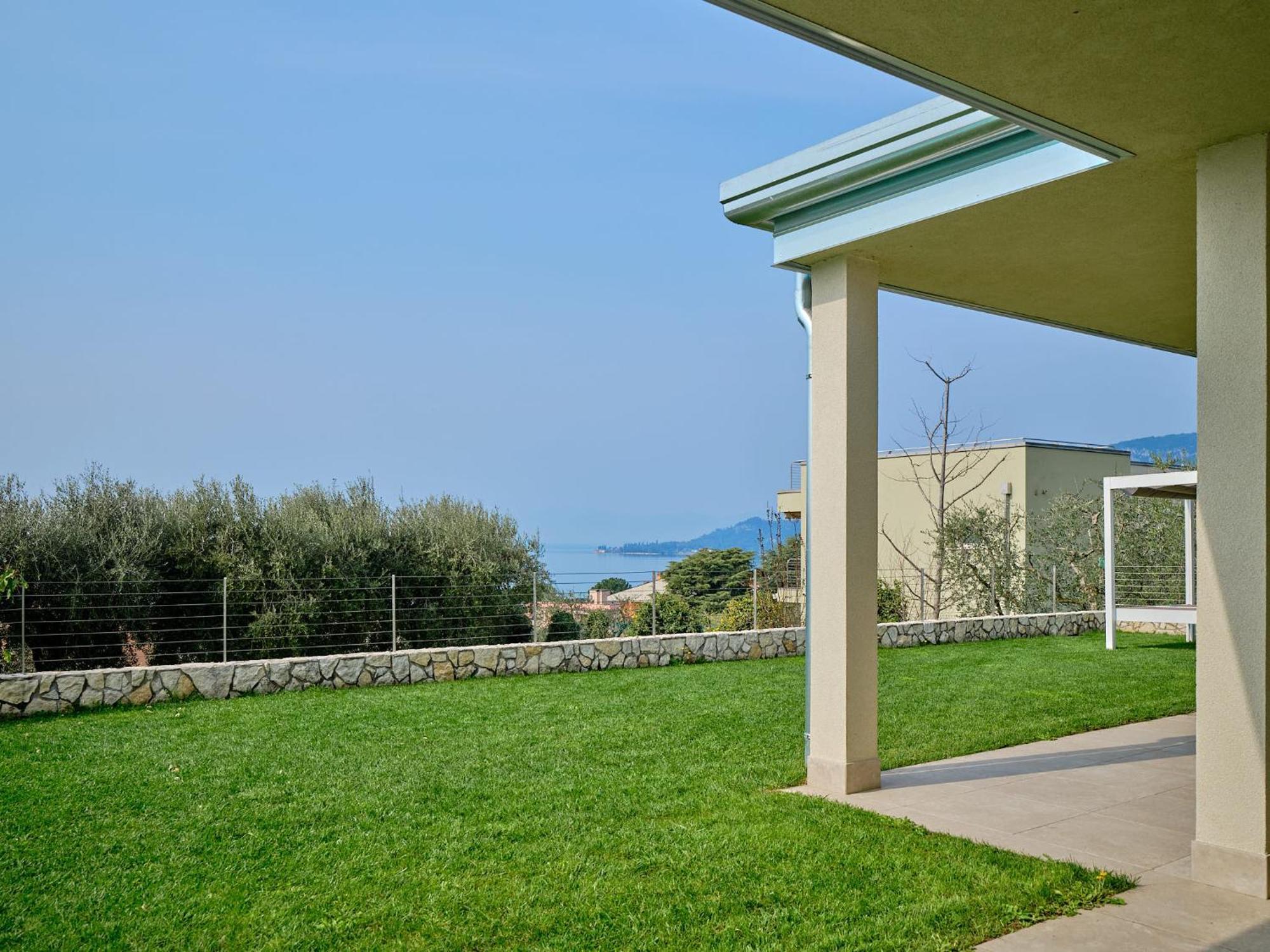Villa Sunny Lake Suites 바르돌리노 외부 사진